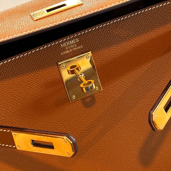 Hermes Handbags - Hermes Kelly epsom salt 28 Gold
